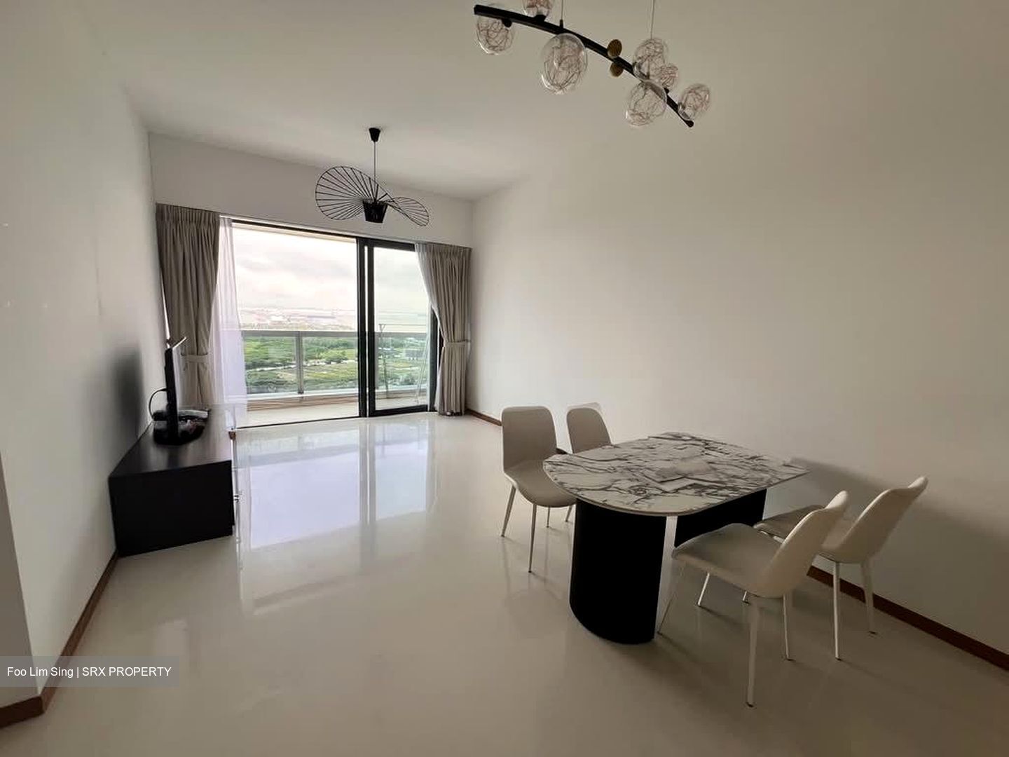 Marina Bay Residences (D1), Condominium #568599111